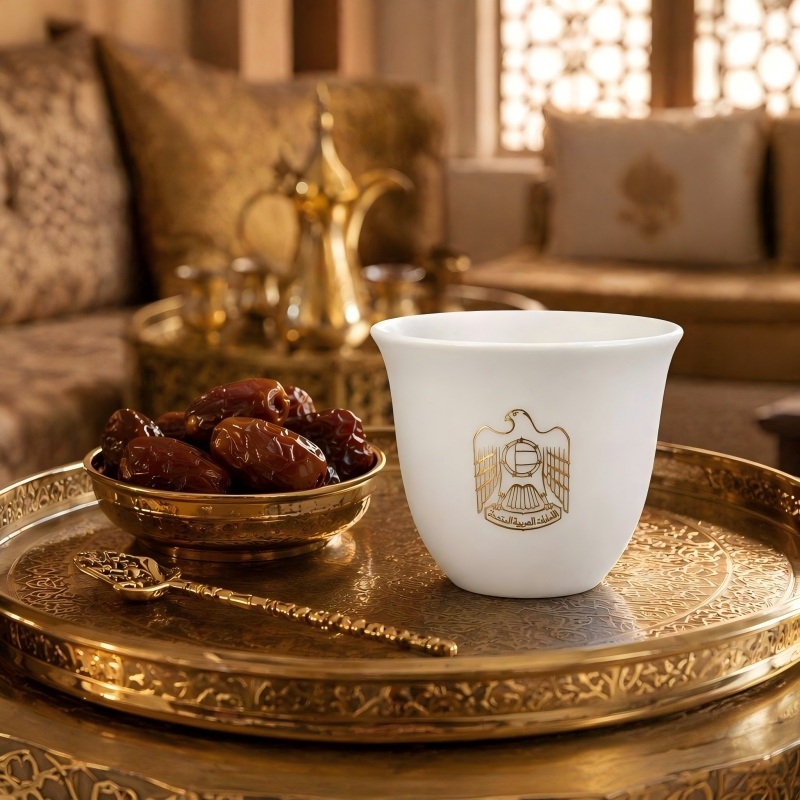Tasse à café arabe en porcelaine d'or en relief personnalisée, tasse Cawa