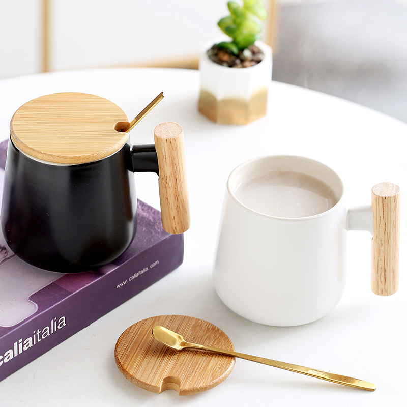 Tasse en céramique mate, manche en bois, couvercle, cuillère, cadeau pour la maison